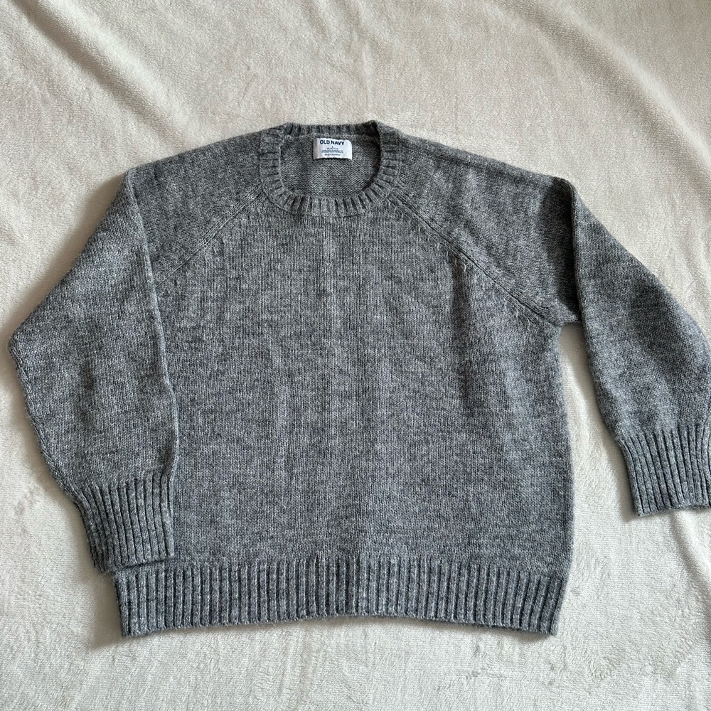 Old Navy wemons Heather Gray Crewneck Sweater